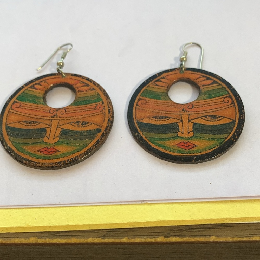 Unique earrings - Picture 2 of 6